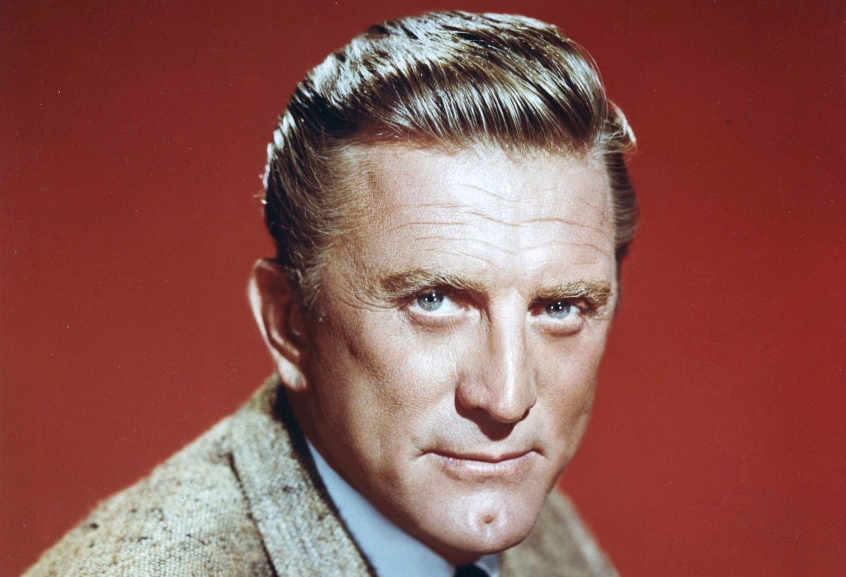 Actorul Kirk Douglas împlinește astăzi 100 de ani