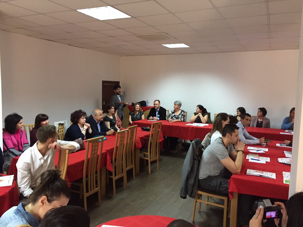 KNOWinFOOD. Cursuri teoretice și practice, susținute de specialiști renumiți