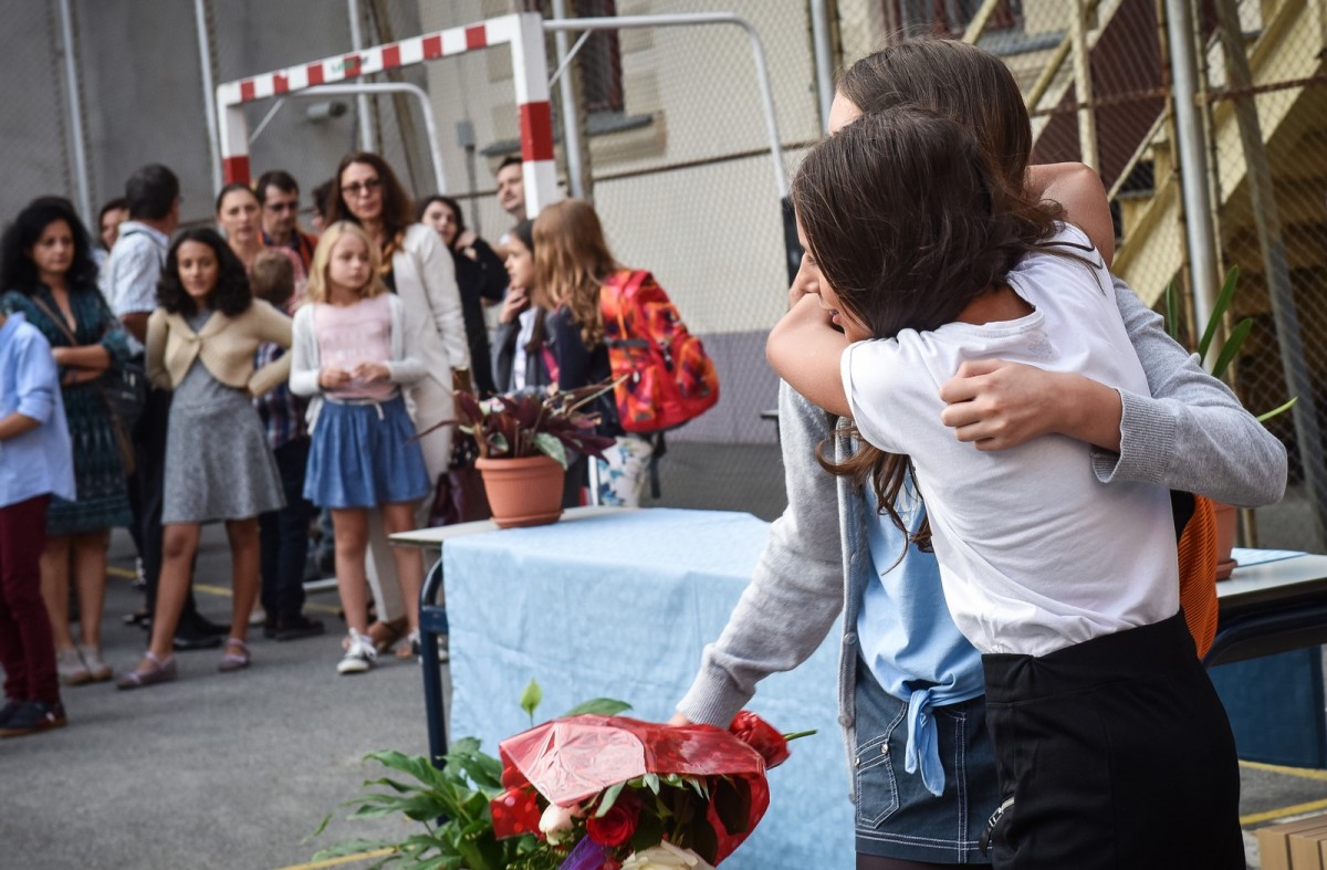 Cum începe școala la Sibiu: 37 de școli n-au autorizație ISU, violența e în creștere