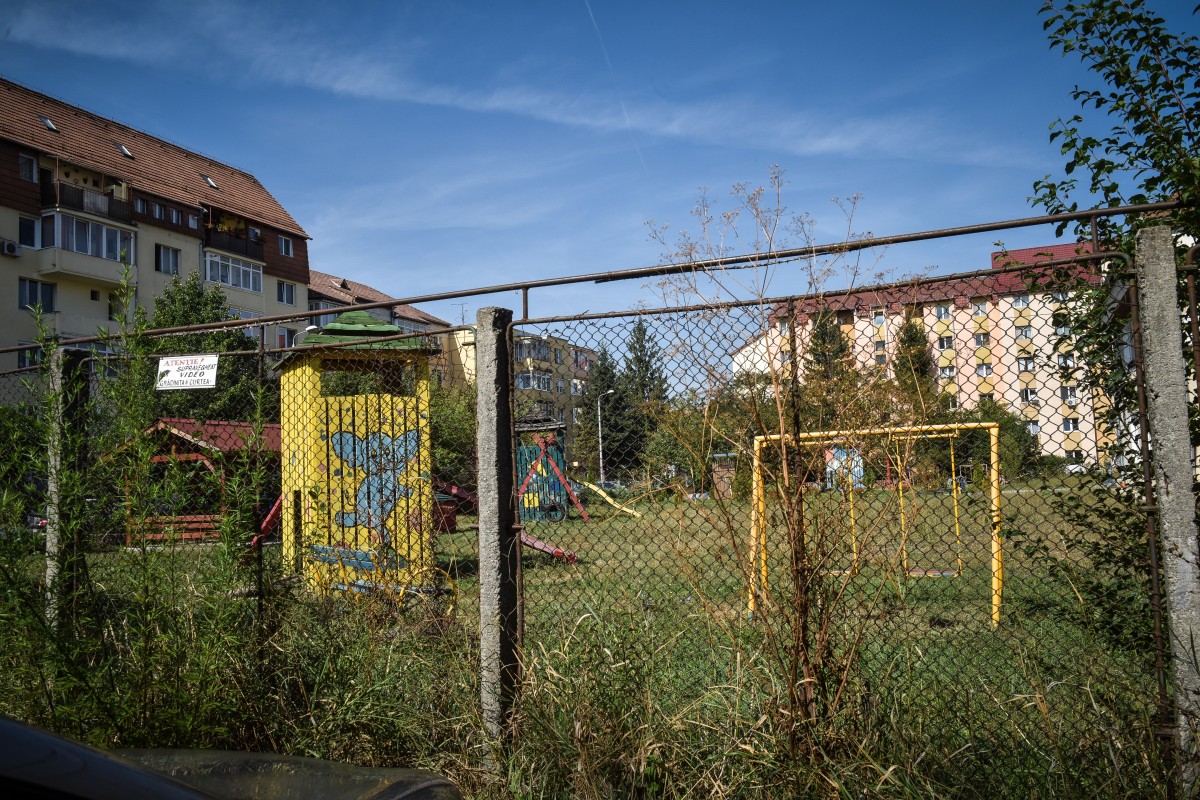 FOTO Unde pot să facă sport copiii din Sibiu? Situația din școli și grădinițe
