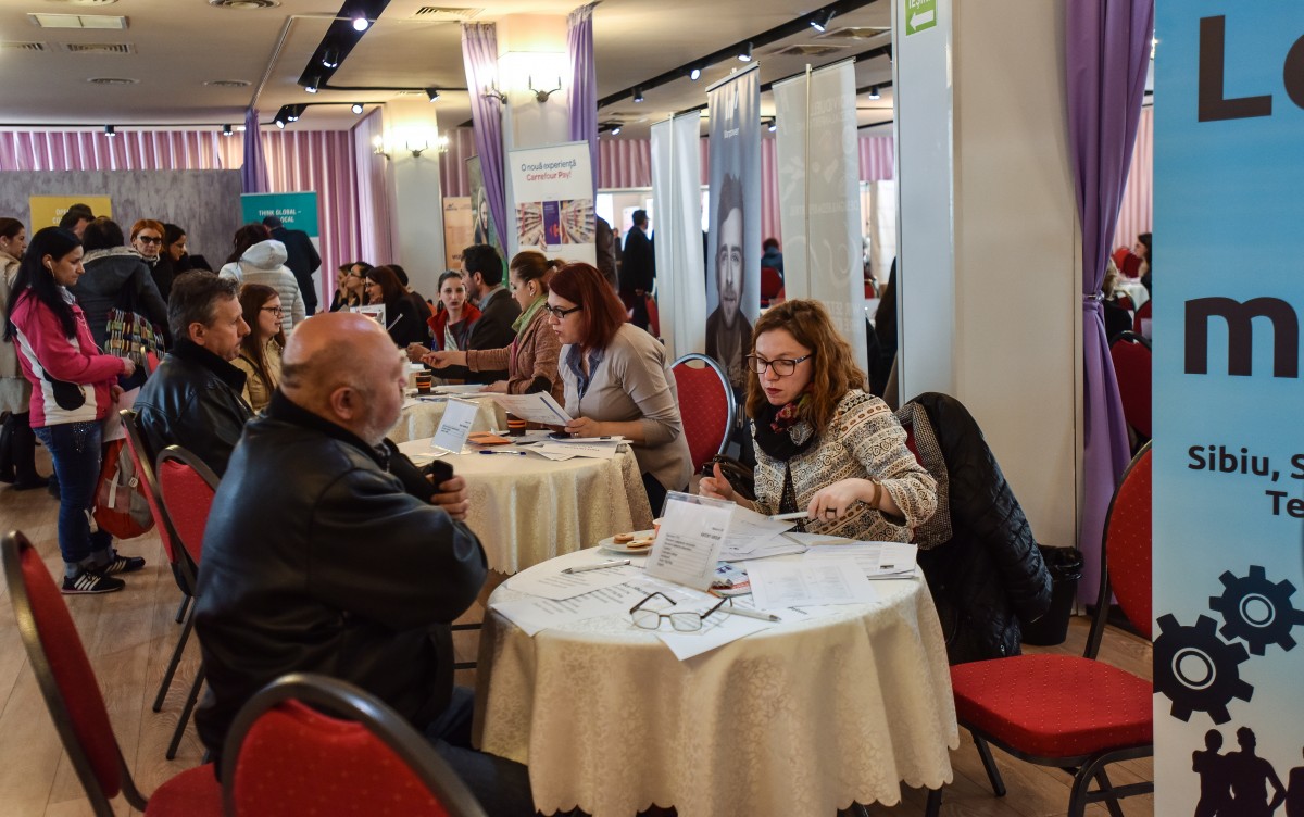 AJOFM Sibiu organizează mâine “Bursa locurilor de muncă pentru persoanele din grupuri vulnerabile”