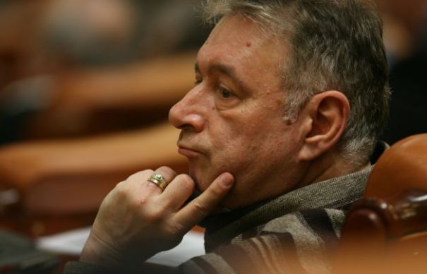 Deputatul Mădălin Voicu, control judiciar şi o cauţiune de 500.000 de lei