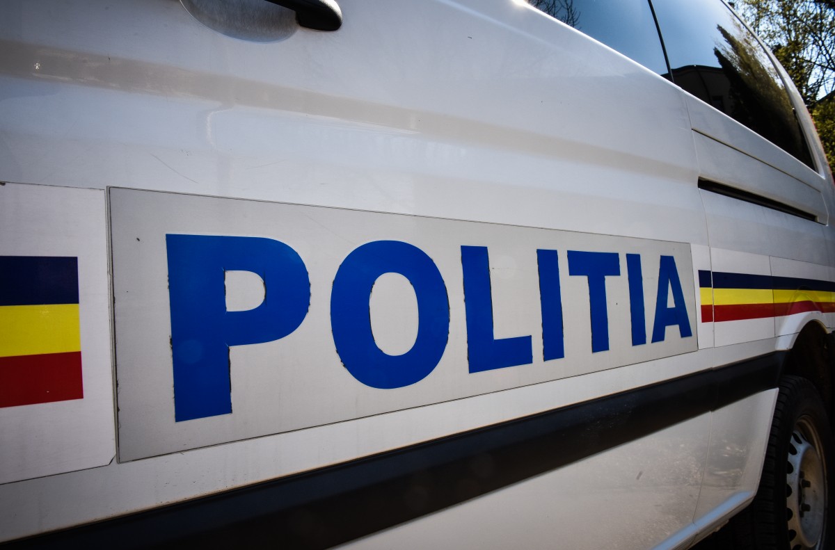 Un sibian s-a ales cu dosar penal după ce și-a vândut mașina ”la negru”. Cum a fost prins de polițiști?