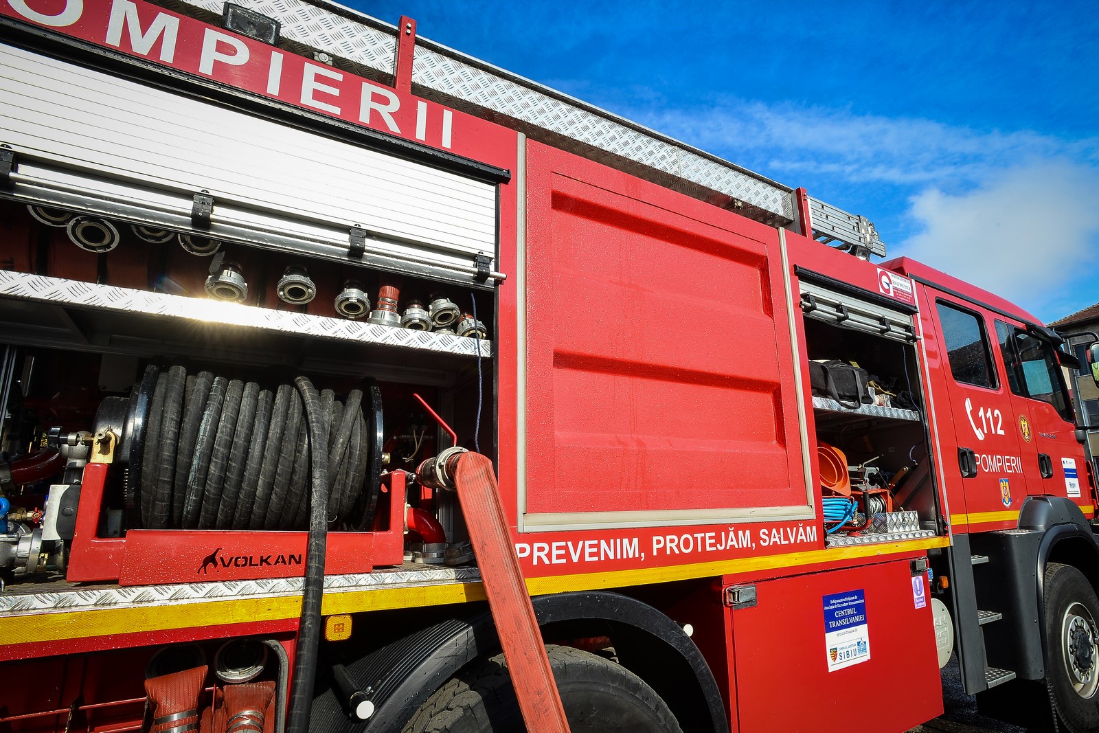 Incendiu provocat de jarul dintr-o afumătoare