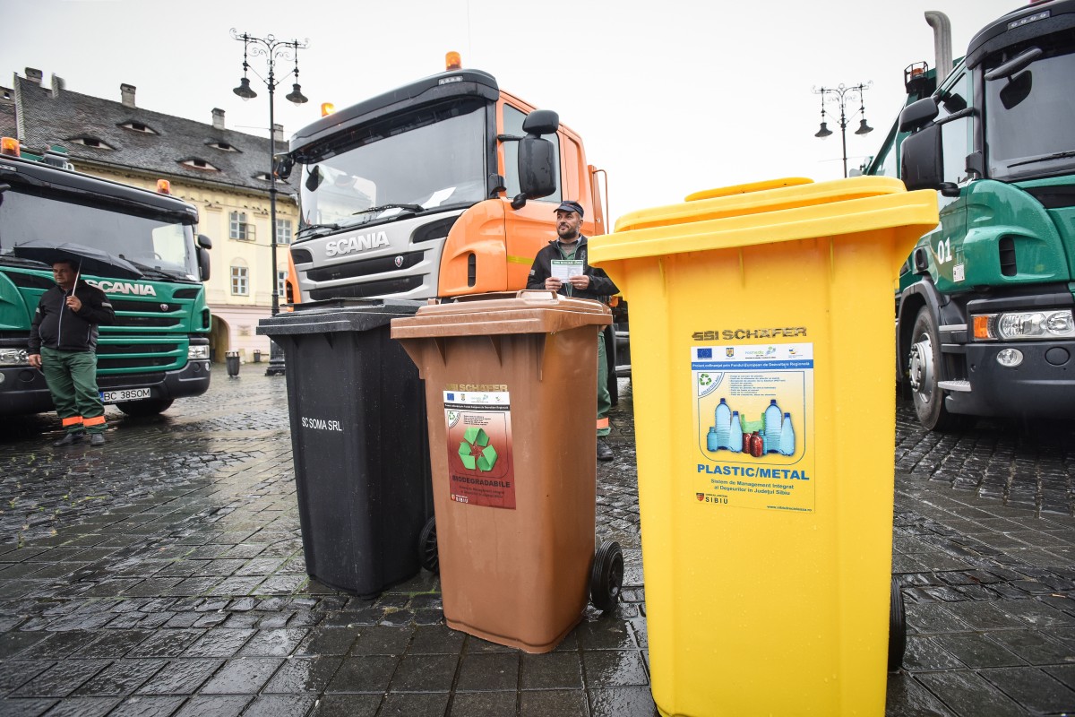 Sibiul colectează selectiv! Amenzi de până la 600 de lei pentru cei care ”vor să păcălească” sistemul