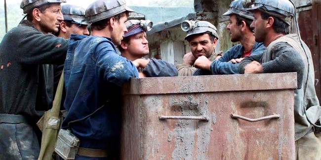 Peste 1.800 de mineri din Valea Jiului se pregătesc de grevă general