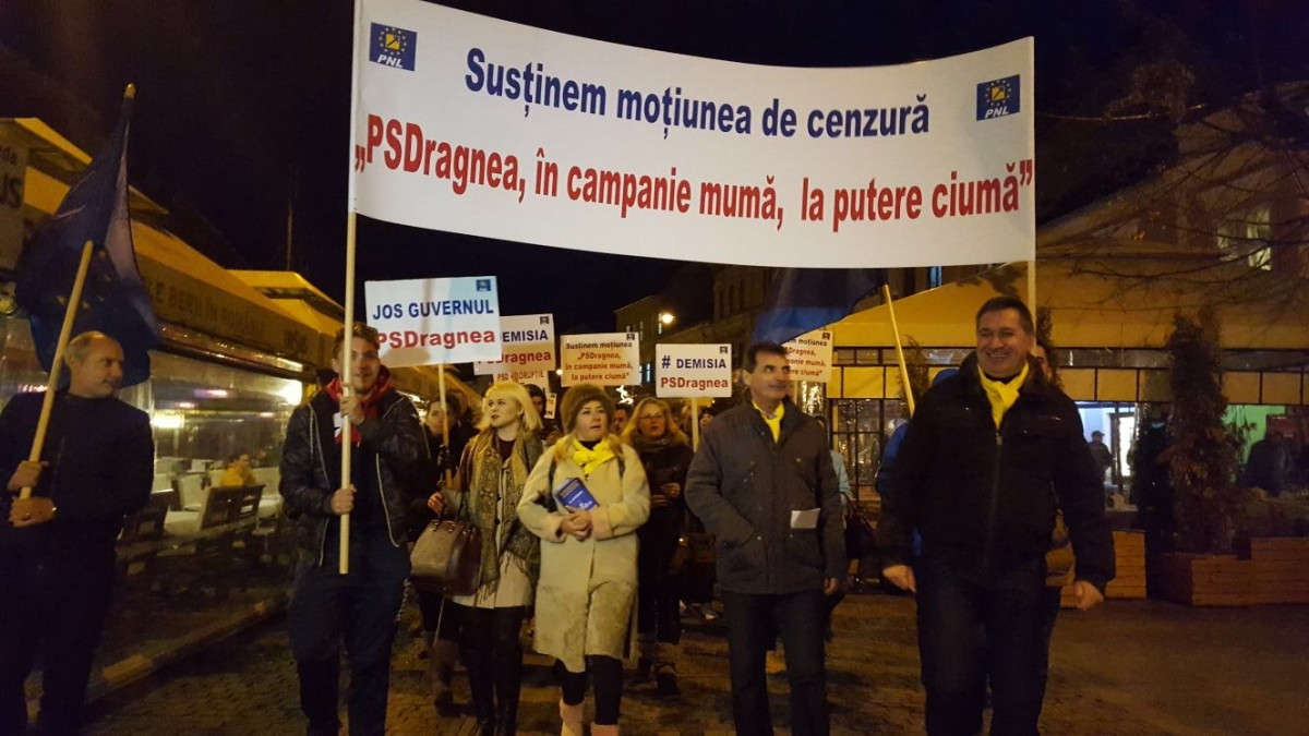 Foto-Video. Miting PNL: 