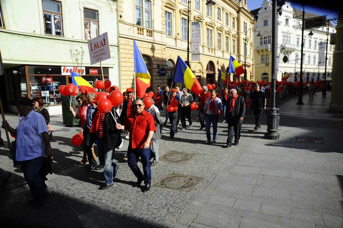 Surse: 19 mai, data marelui miting PSD. Sibiul trebuie să ducă la București 12 mii de oameni