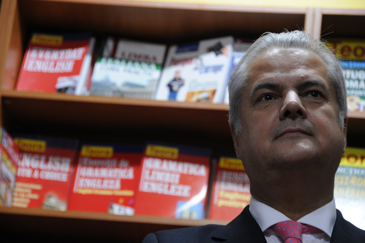 Adrian Năstase se oferă să ajue PSD. ”Constituim Grupul de sprijin pentru PSD”