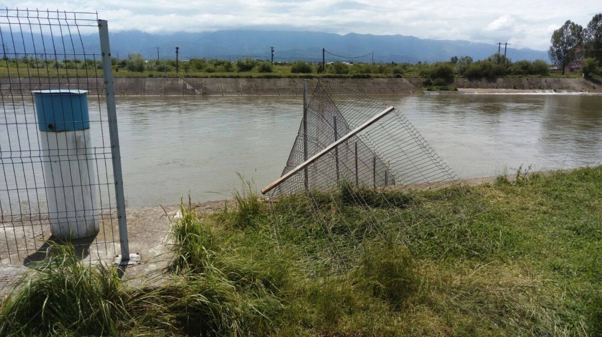 Filiala Pescarilor Sibiu face apel către sibieni să oprească distrugerile în zona barajelor