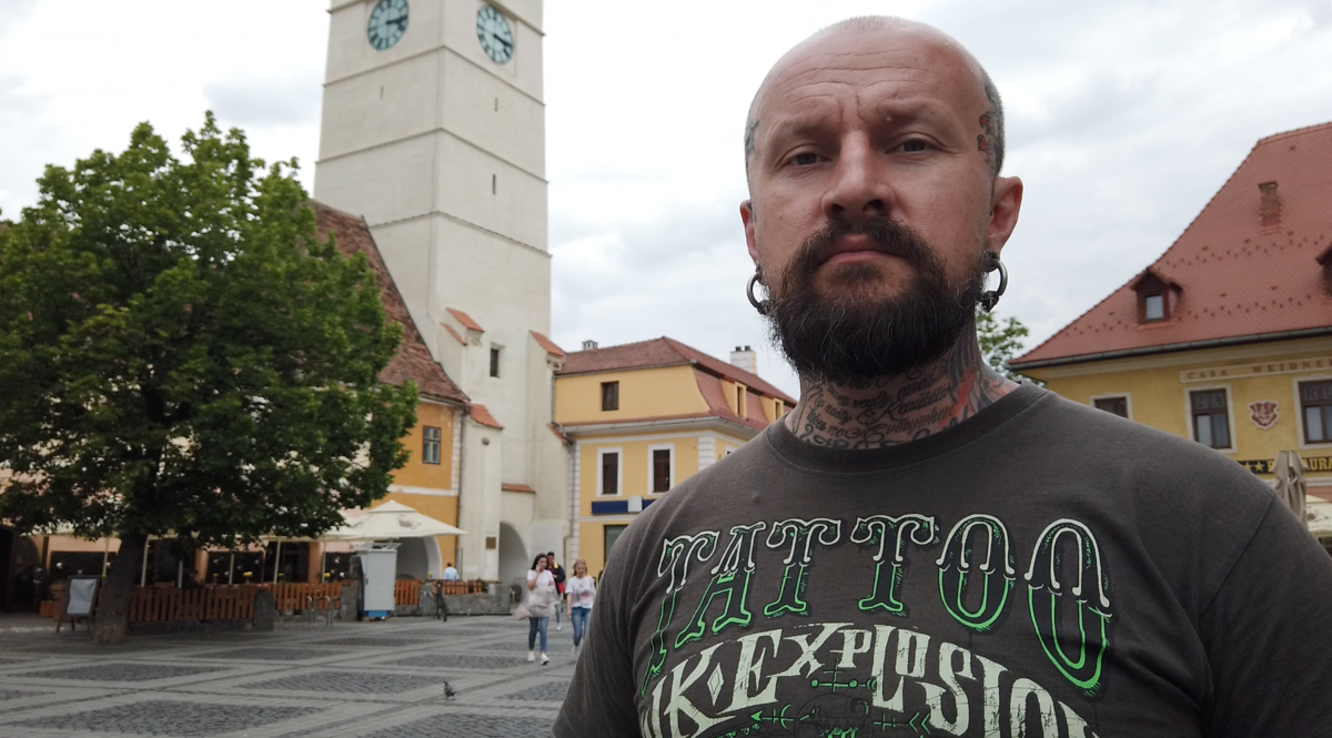 Duminică mergem la vot. ”Aici, în Sibiu, s-a murit pentru a avea dreptul să votăm”