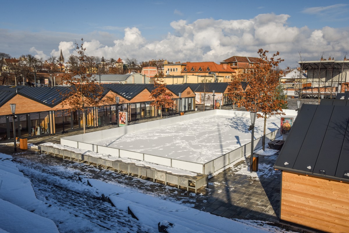 Sâmbătă se deschide cel de-al doilea patinoar din centrul Sibiului