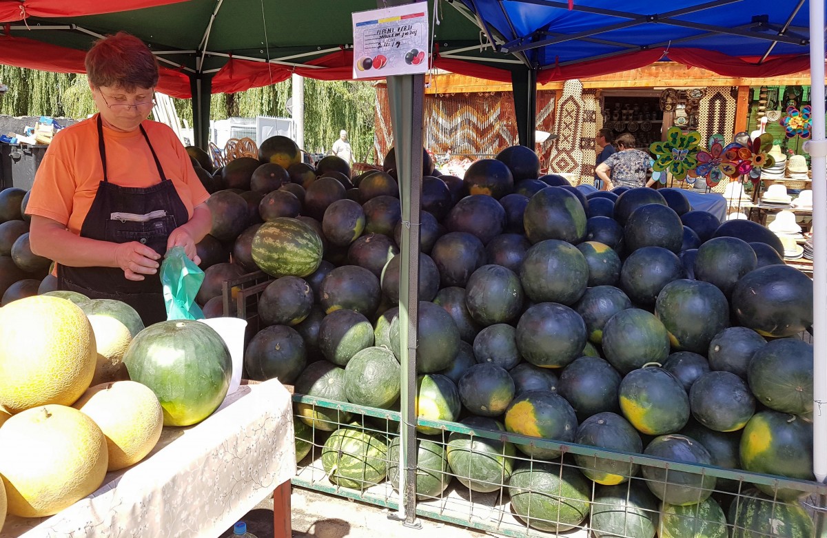 Video | Cum alegem un pepene roșu copt și dulce