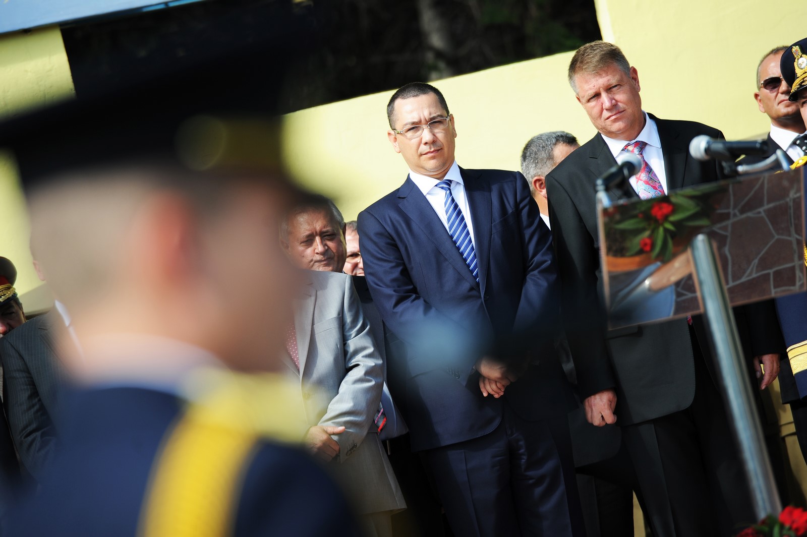 Ponta: ”Iohannis este piroman şi România va «arde» până tot controlul revine la el