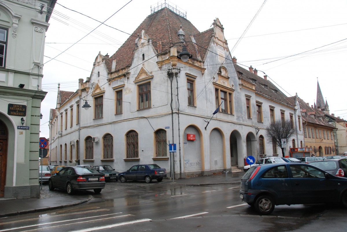 Băncile şi oficiile poştale vor fi închise în 24 ianuarie, dar au program normal luni