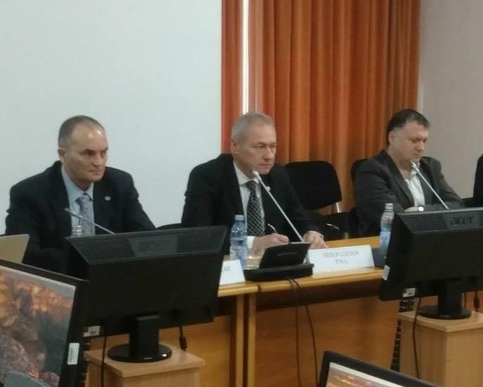 Neagu, după întâlnirea cu misiunea FMI: ”Concluzia lor: Când aveți de gând să faceți autostrăzi și spitale noi?”