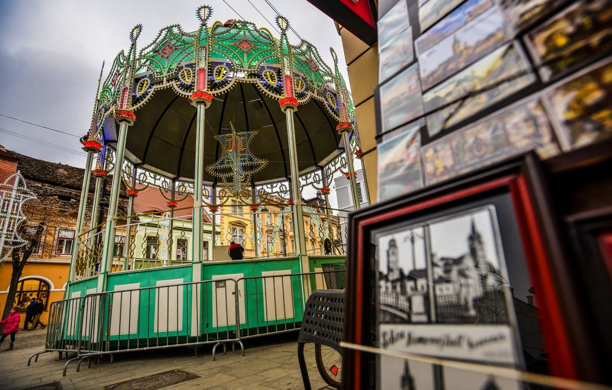 FOTO Primele teste la Sibiu Lights. Mâine seară se aprinde tunelul