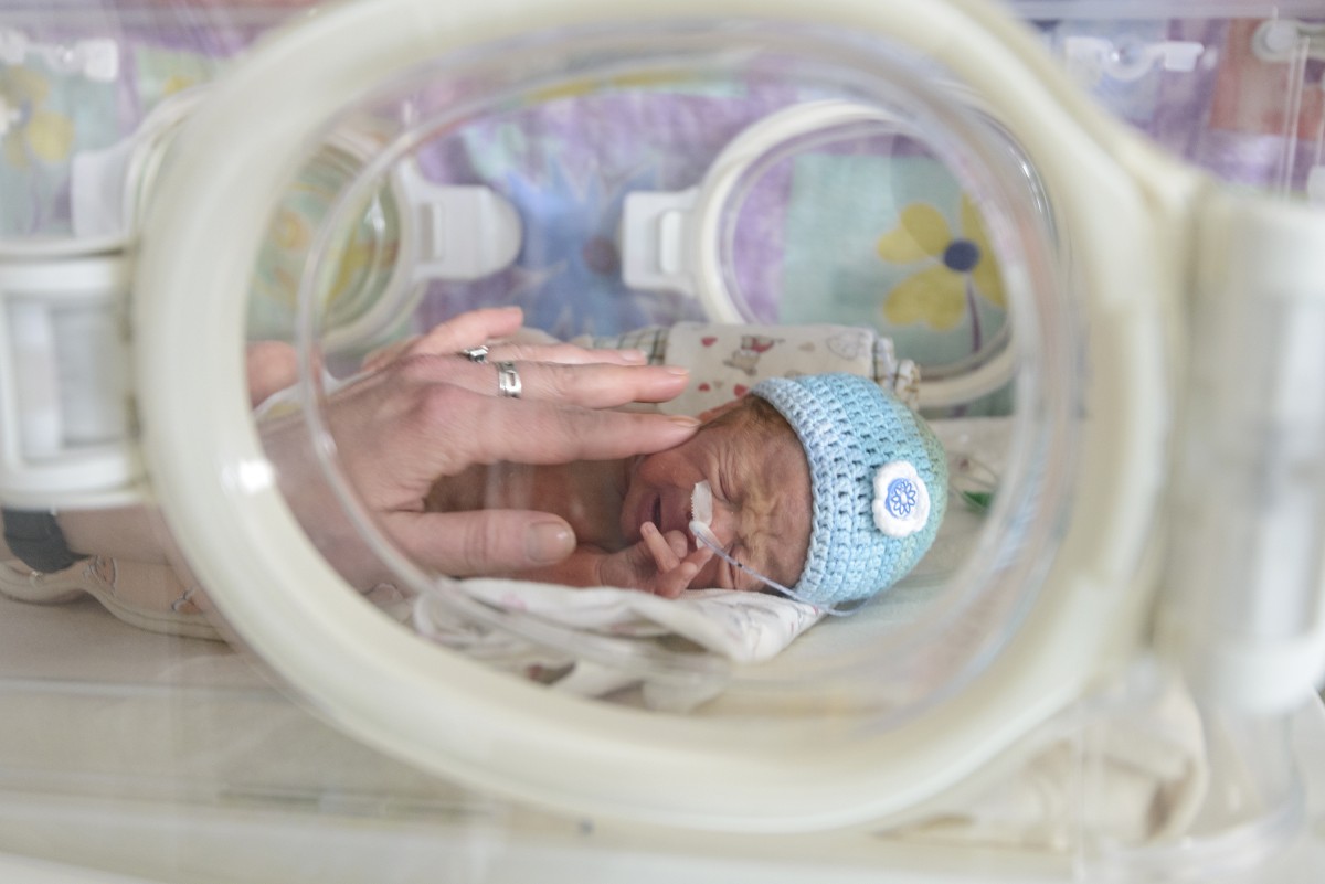 Secția de prematuri de la Spitalul Județean are patru incubatoare noi