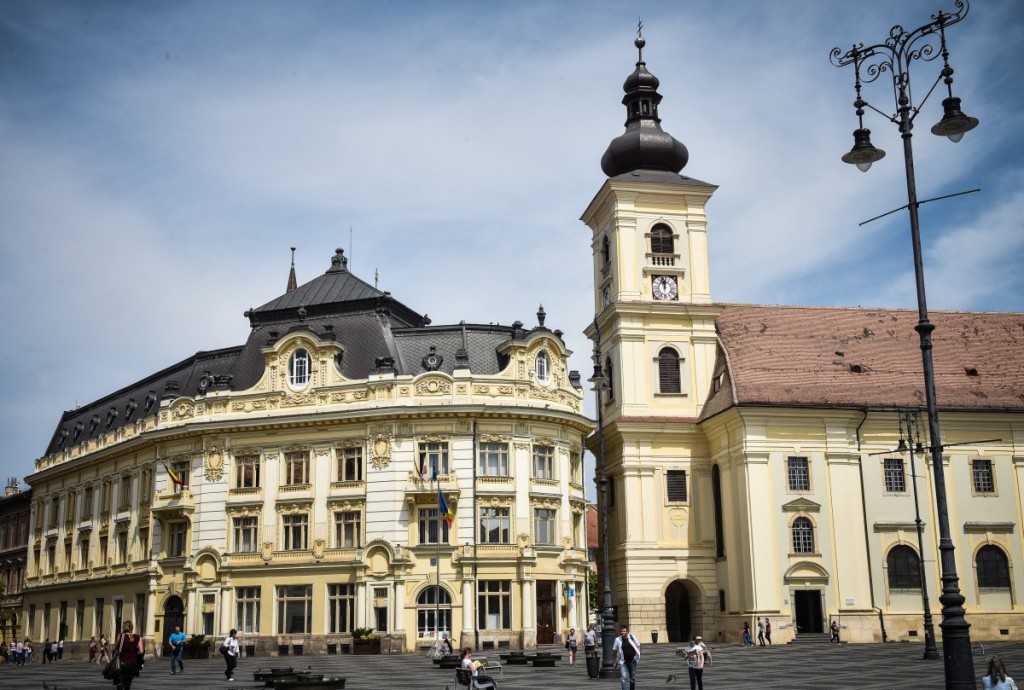 Primăria municipiului Sibiu angajează șef serviciu