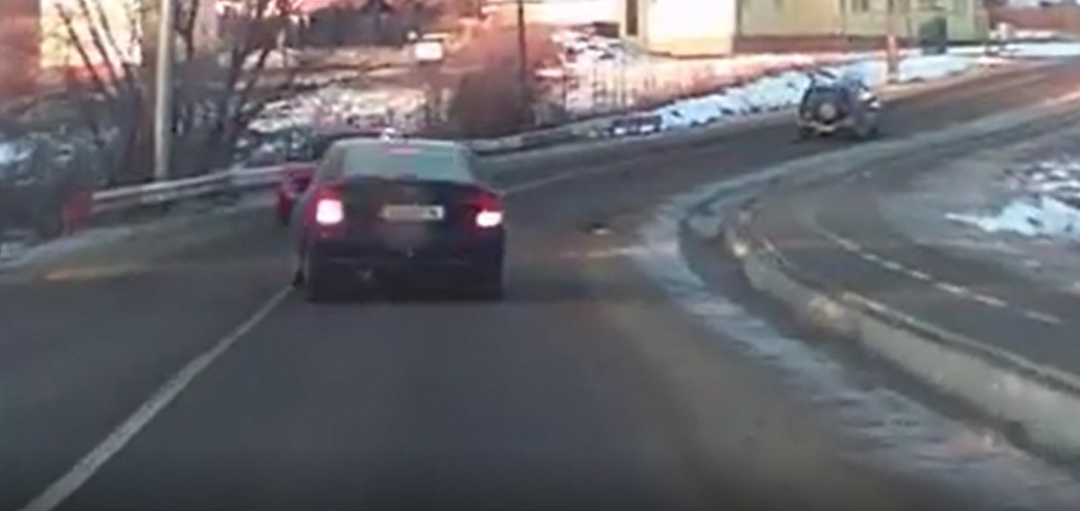 ACTUALIZARE Bărbatul din cauza căruia un șofer a ajuns în șanț a fost prins | Video