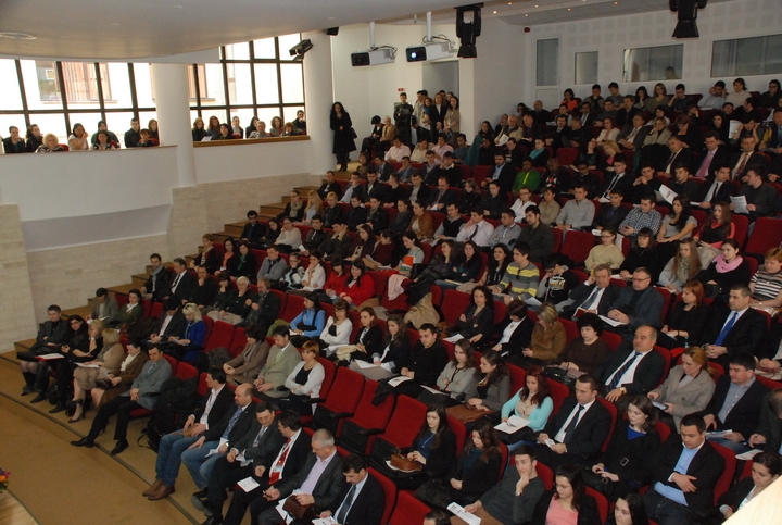 34 de profesori de la ULBS mai rămân un an în funcție, deși ministerul îi voia inițial pe tușă