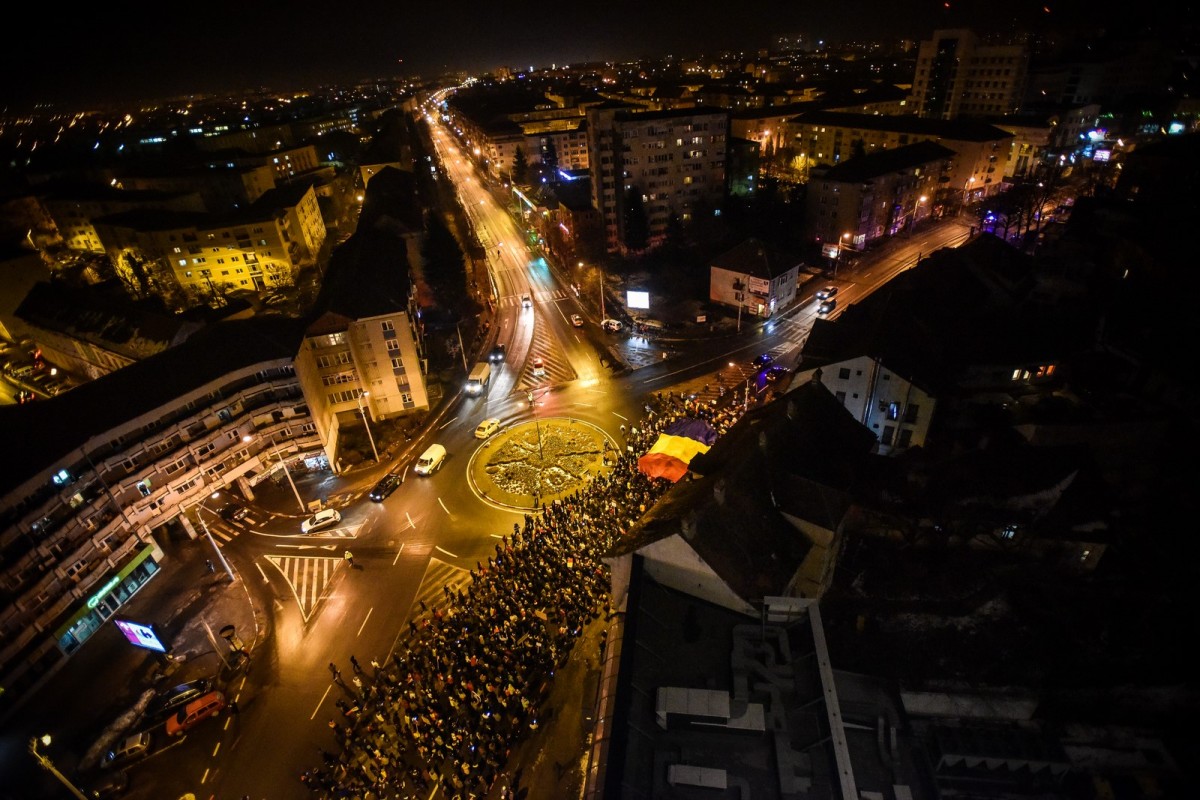 PSD acuză protestatarii că au blocat activitatea Guvernului