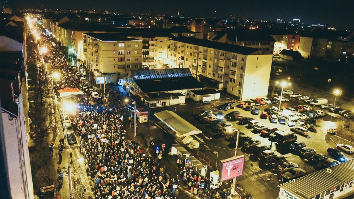 Şerban Nicolae: Şi Mântuitorul s-a născut noaptea, toate domnişoarele cu barbă să protesteze