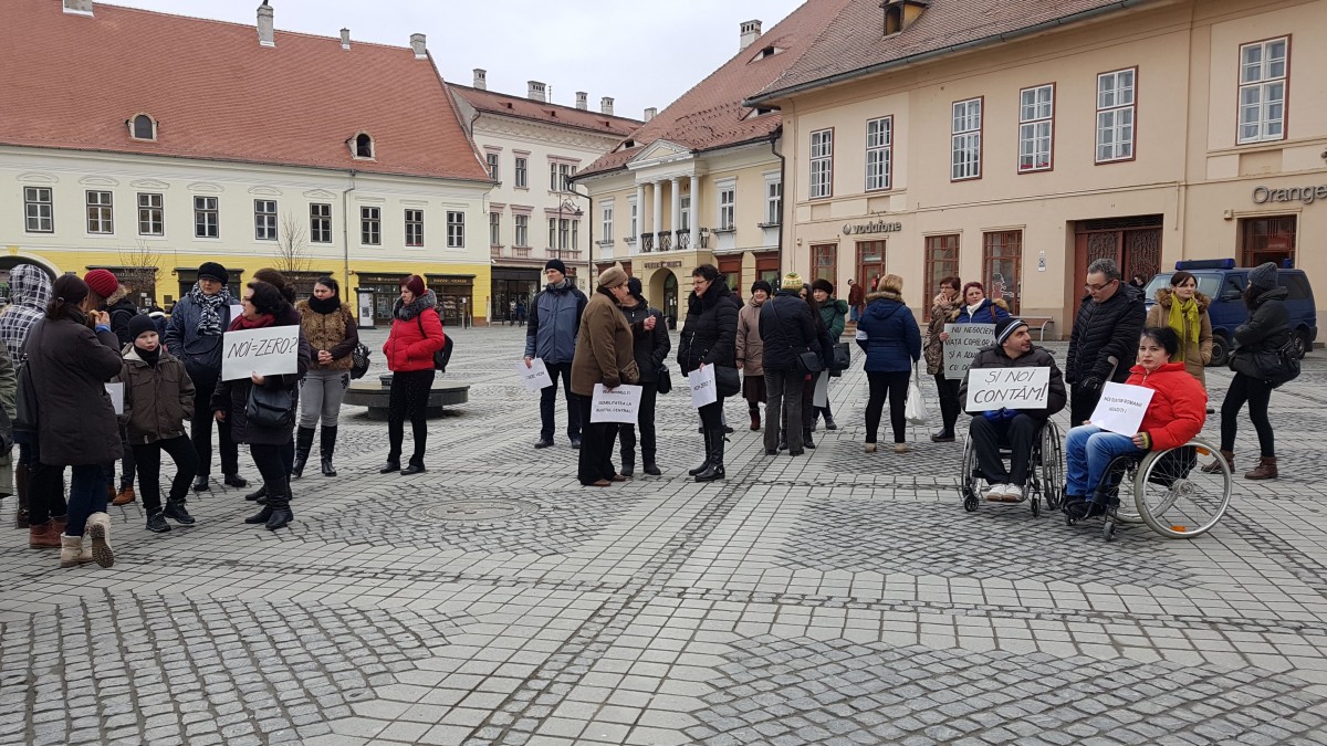 Protest în Piața Mare împotriva deciziilor recente ale Guvernului