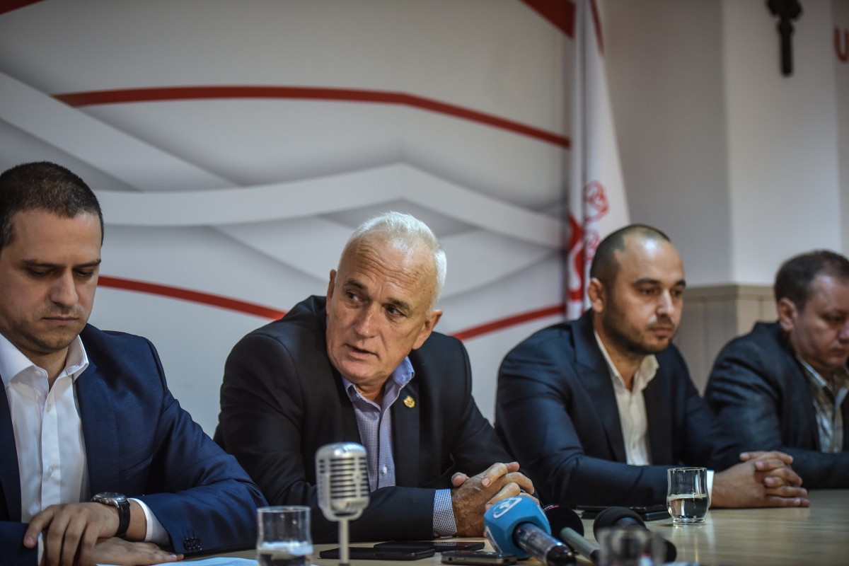 Strategia PSD pentru europarlamentare: ziare locale și Facebook