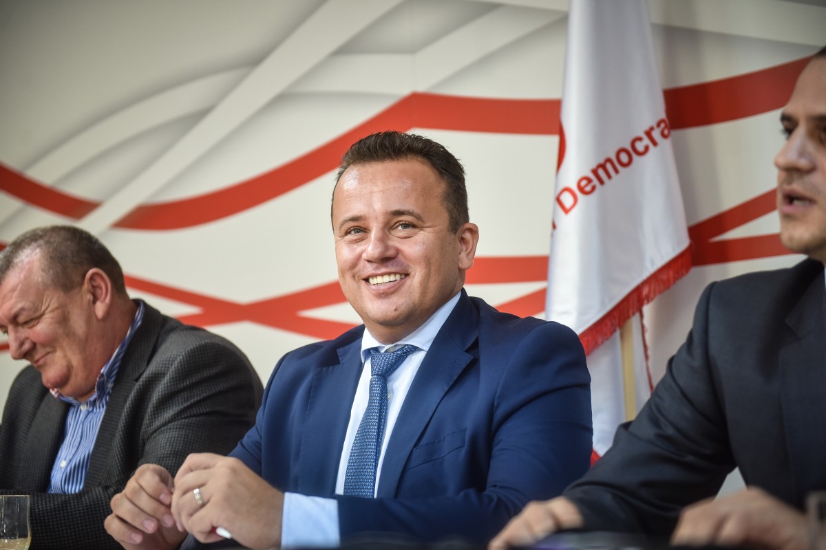 Fostul ministru al Educației șochează pe Facebook