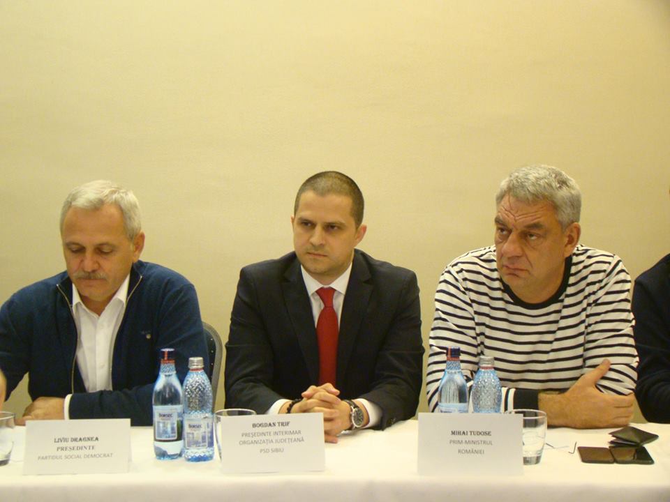 Ce cred sibienii despre schimbarea premierului? ”Apucăturile astea sunt de condamnat”