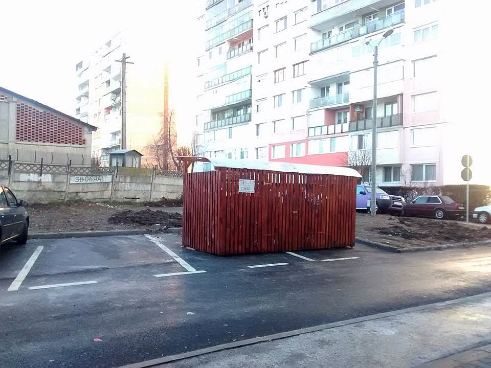FOTO – Ghenă nouă, peste locurile de parcare. Primăria spune că e provizoriu