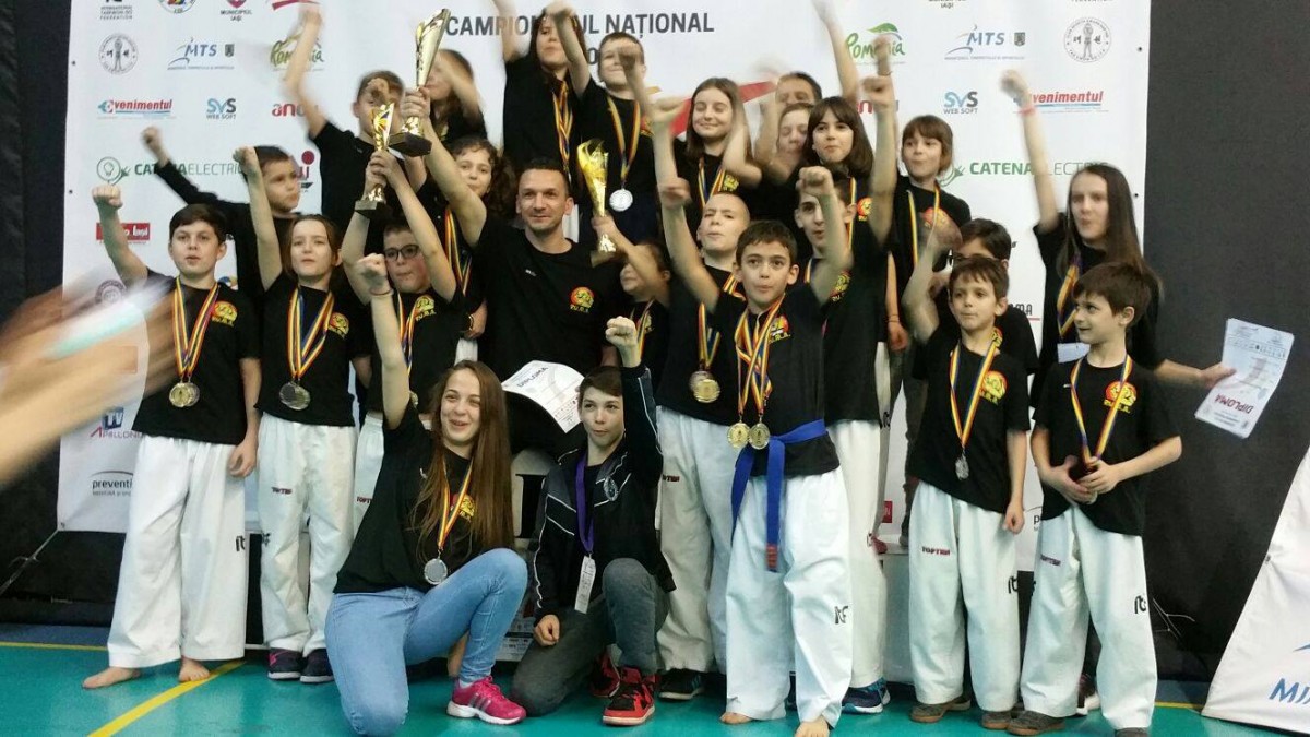 Lotul Puma Club Sibiu a obținut 32 de medalii la Campionatul Național de Taekwon-Do