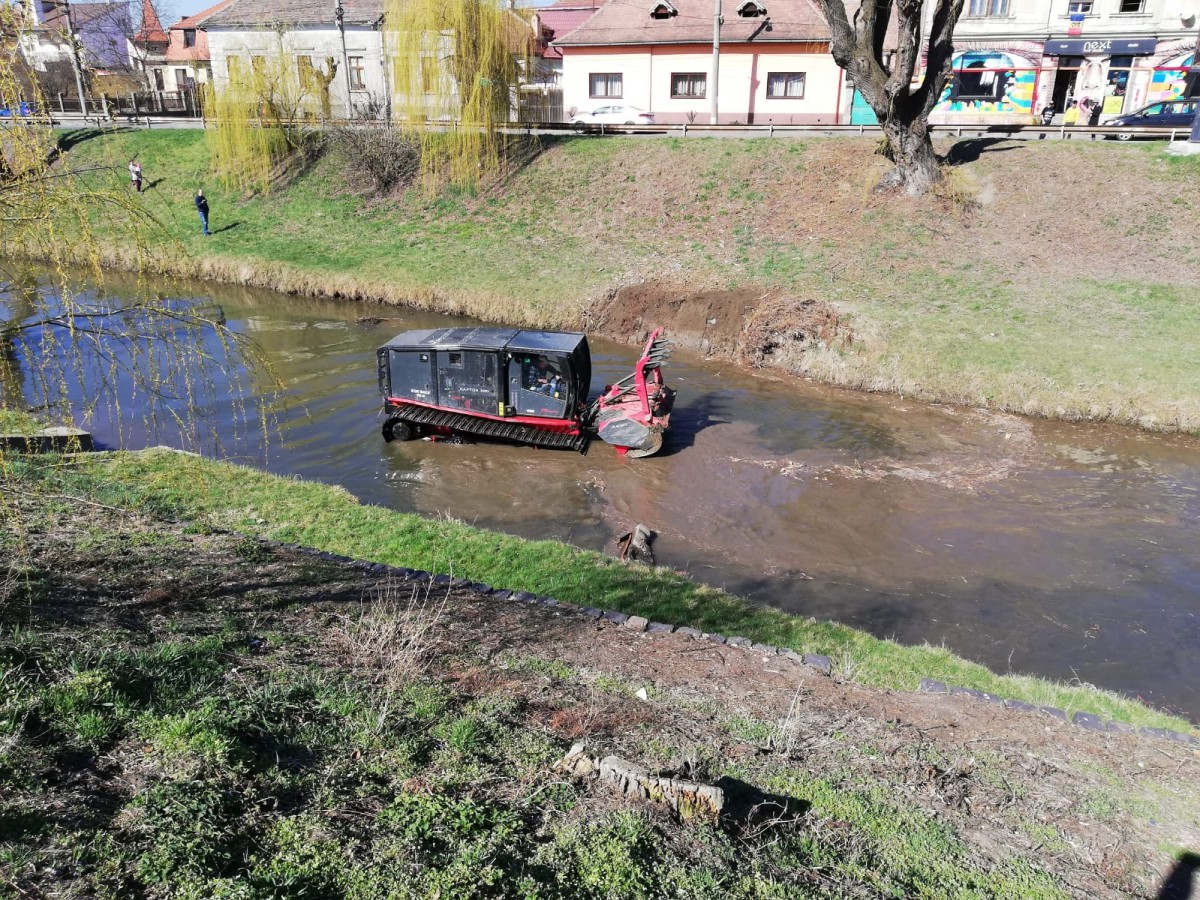 VIDEO A apărut un “raptor“ în Cibin. “Va lucra toată luna aprilie“