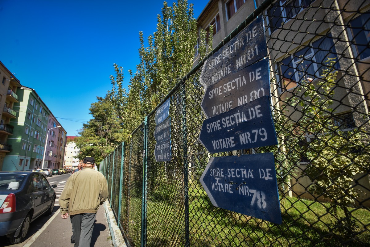 USR insistă ca în Cartierul Arhitecților să fie deschise două secții de votare pentru următoarele alegeri