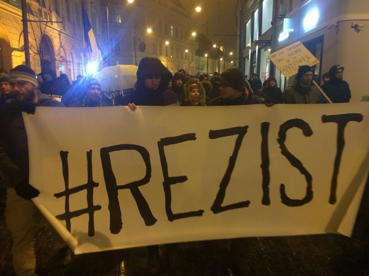 #Rezist, ”confiscat” de PSD și Constantin Necula