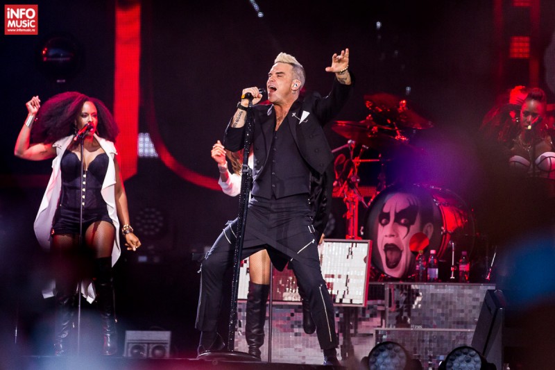 Robbie Williams concertează la Untold 2019