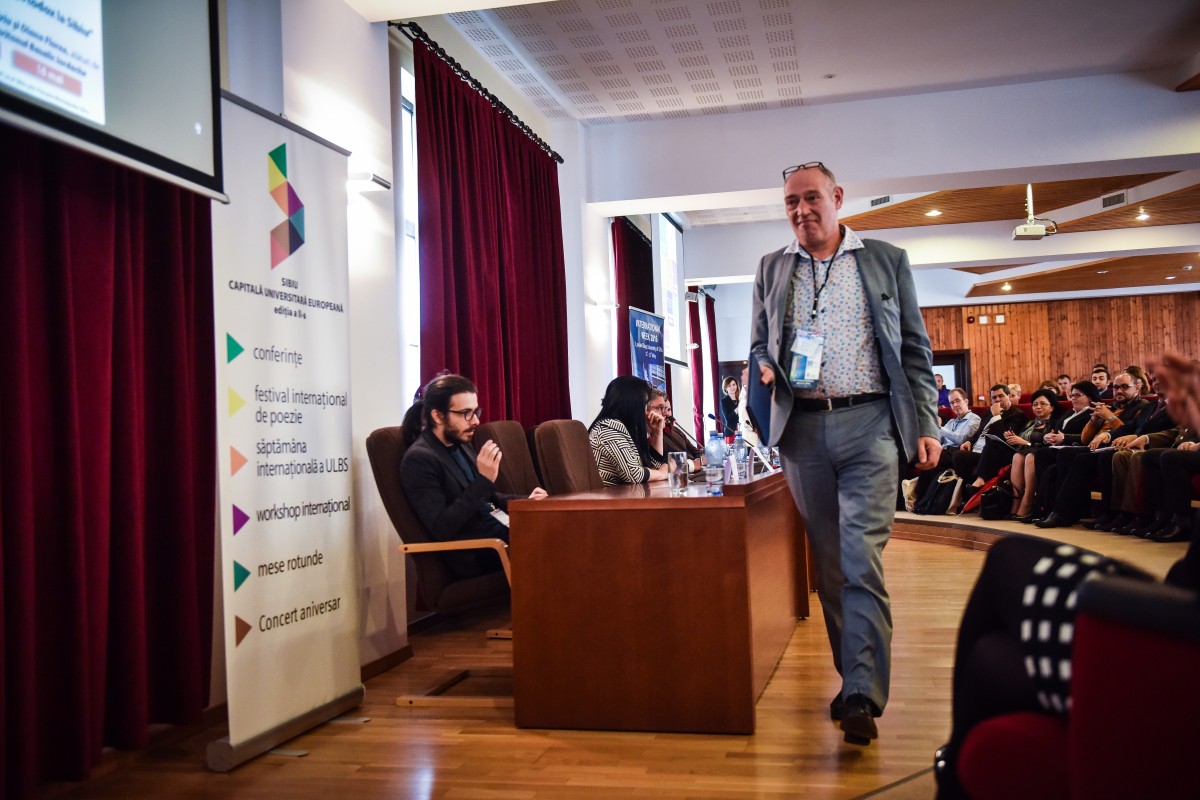 Prof. univ. Roel Rietberg: “Ar trebui să avem și noi aceeași atitudine ca românii”