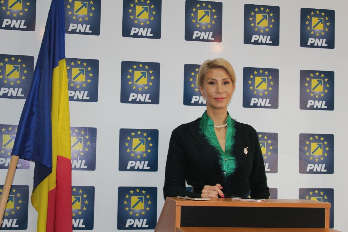 ”Din păcate lumea nu cunoaşte foarte bine ceea ce face PNL în Parlament”. Ideile PNL pentru economie și administrație
