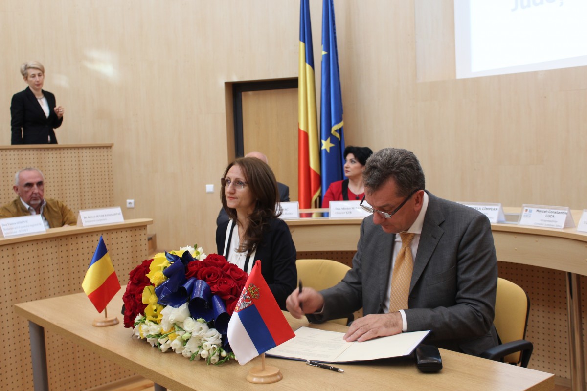 CJ Sibiu: acord cu un district din Serbia în speranța unor proiecte europene