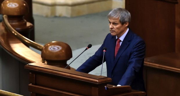 Şedinţa Senatului în care Cioloş este aşteptat să dea explicaţii privind ANAF a început. 