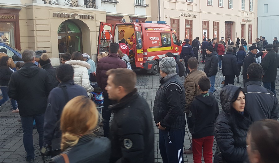 Tânăra care și-a înjunghiat ieri soțul în Piața Mare, reținută pentru 24 de ore