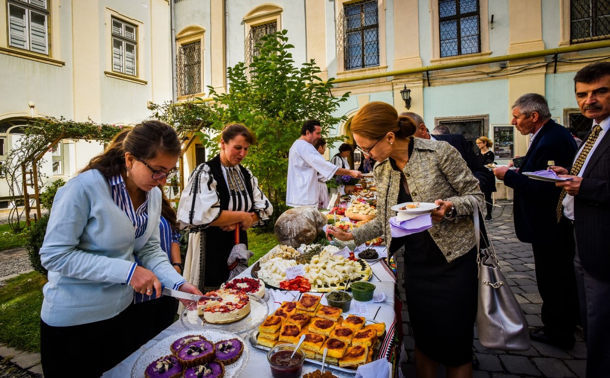 Președinta Cîmpean: ”Regiune Gastronomică nu înseamnă doar bulz și oaie, ci și pizza”