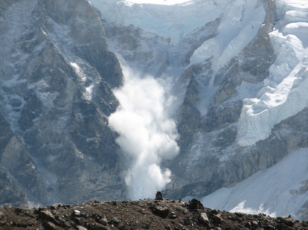 Risc mare de avalanşă şi zăpadă de peste un metru la Bâlea Lac