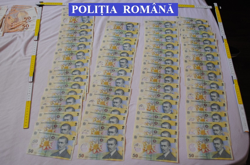 ACTUALIZARE Tineri specializați în înșelătorii, reținuți. Patru dintre ei vor sta în arest 30 de zile