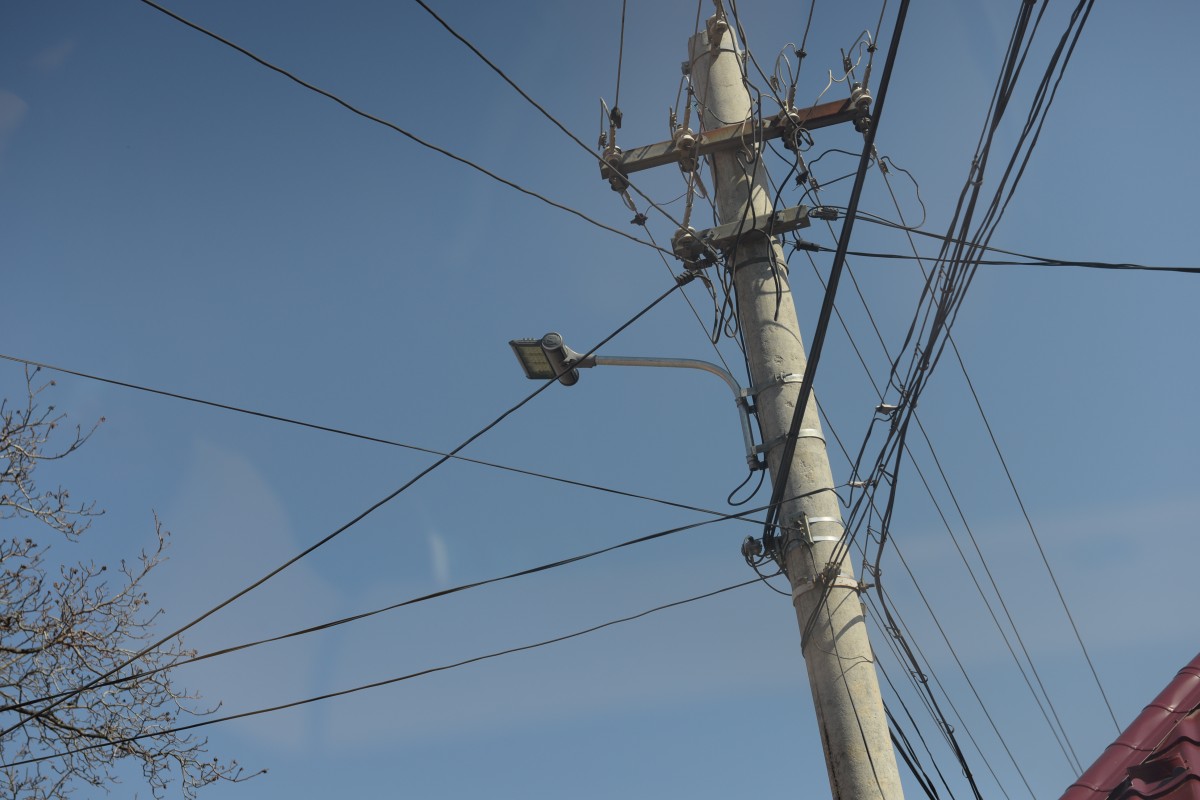 2007. Jumătate din Sibiu, fără curent electric. Zăpada abundentă a rupt liniile de curent
