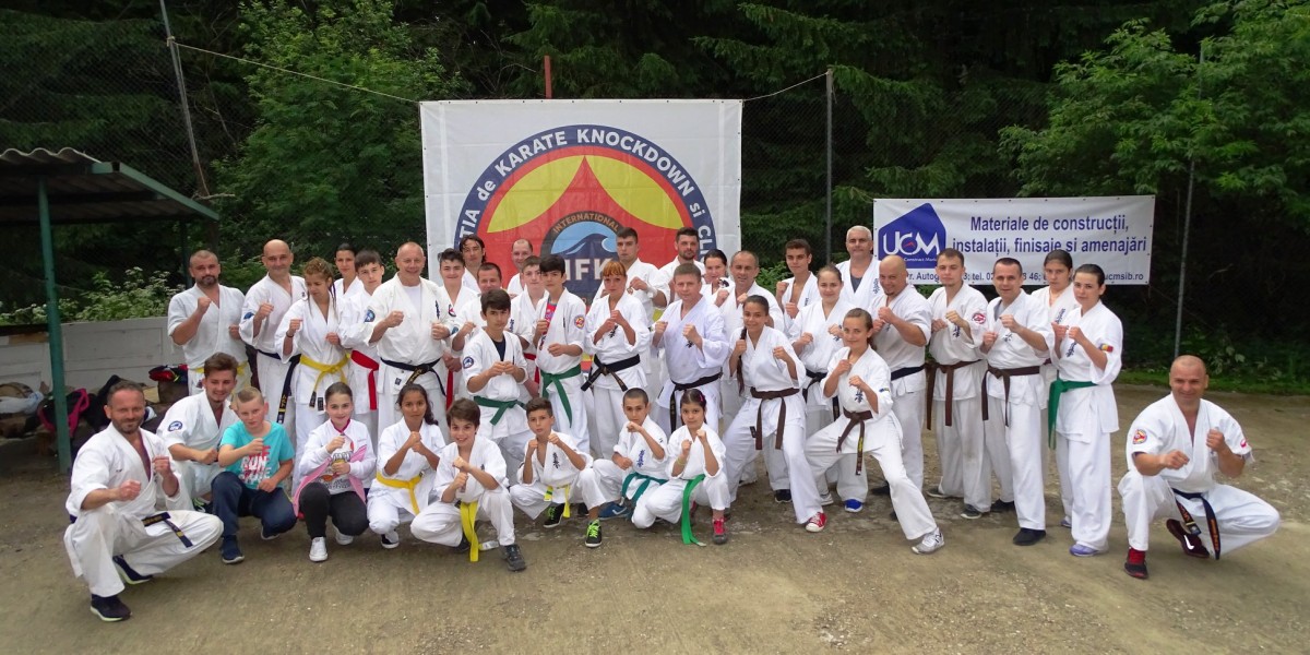 Cupa României la Karate Kyokushin a rămas la Sibiu