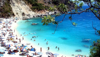 Unde mergi vara asta? Ieftin, avion, all inclusive, circuit, familie, pelerinaj