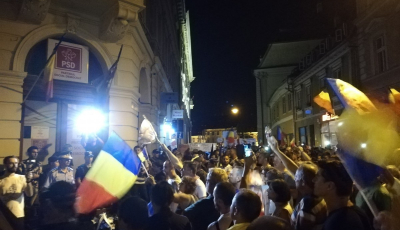 2000 de sibieni protestează pe străzile orașului | VIDEO