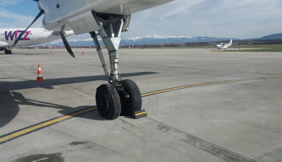 Zbor anulat pe Aeroportul Sibiu după ce un pneu a explodat la aterizare